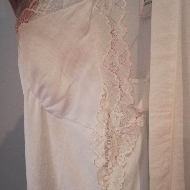 Robe & Camisa: detalhes de uma noiva 👰 - 3