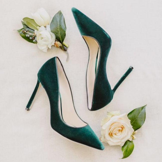 o Arco-íris 🌈 invade a Comunidade com inspirações (verde esmeralda) para sapatos de noiva 3