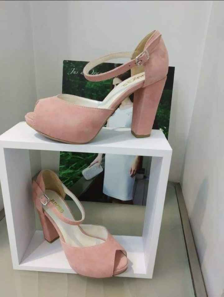 Sandálias/sapatos - 1