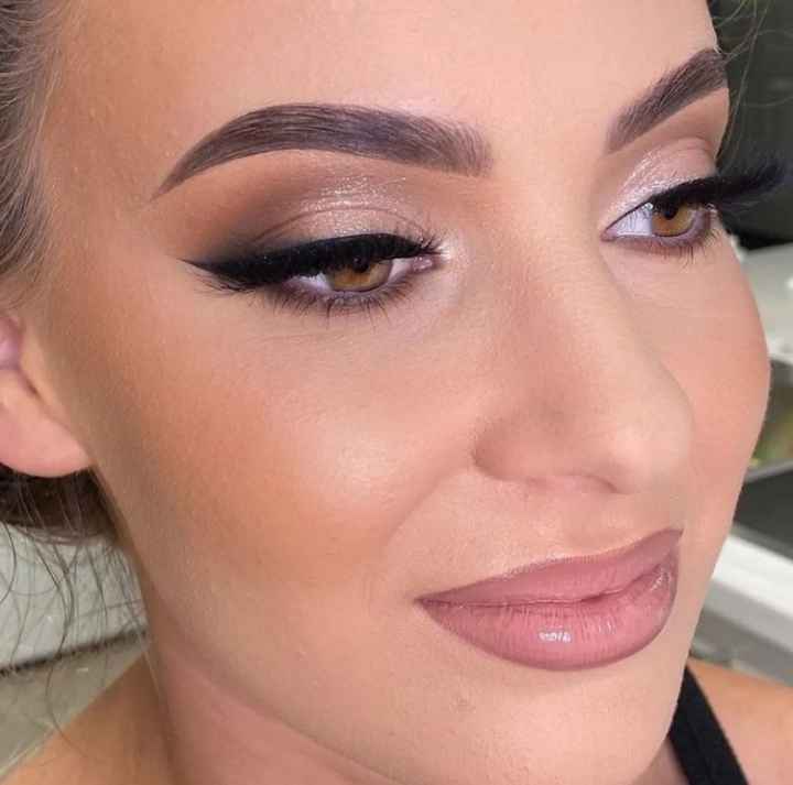 Makeup: Ponto 1: olhos - 1