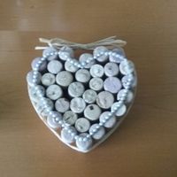 Coraçao de rolhas p/ decoraçao