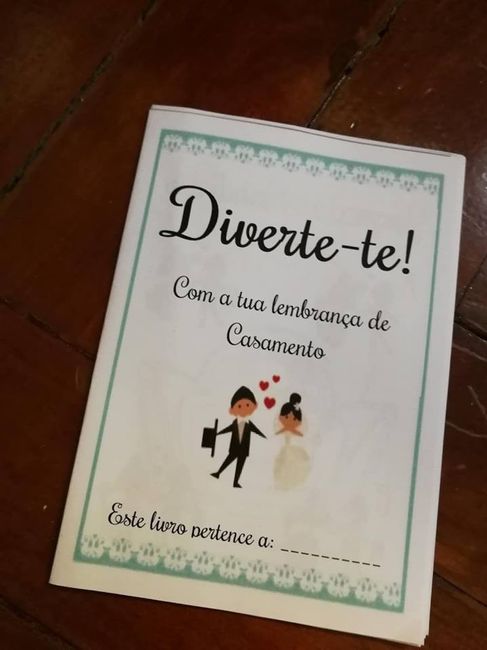 Livro atividade para as crianças