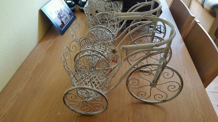 Coisinhas para decoraçao  da festa. - 4