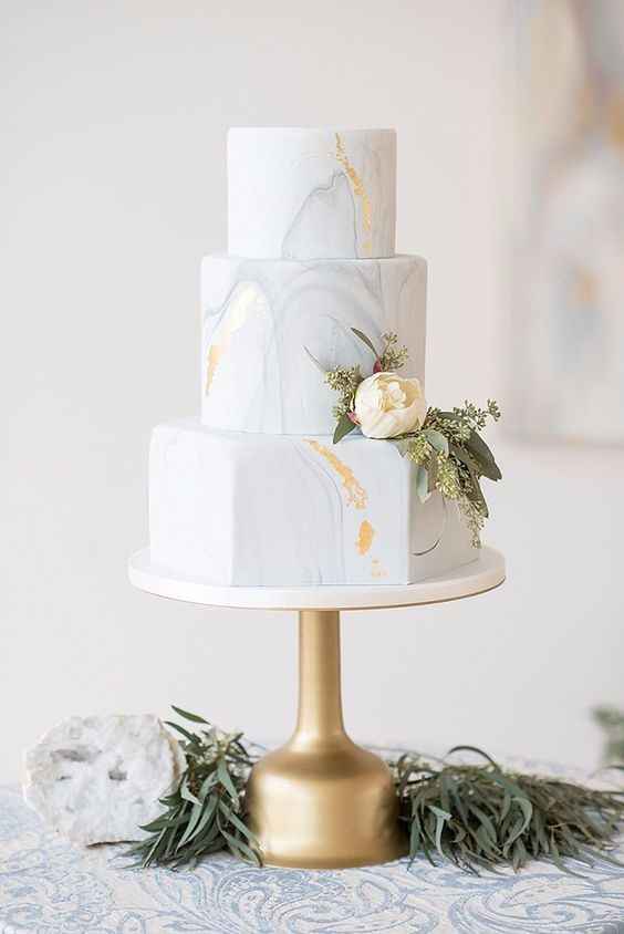 Bolo de casamento moderno 3