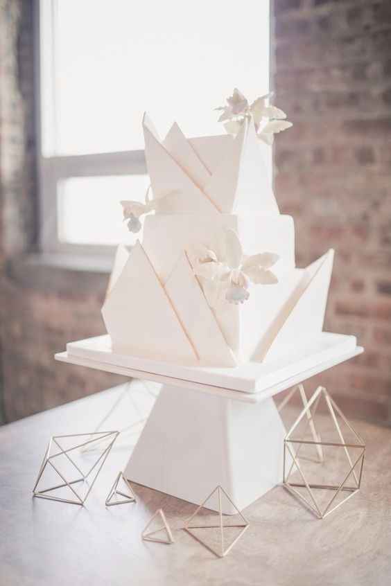 Bolo de casamento moderno 11