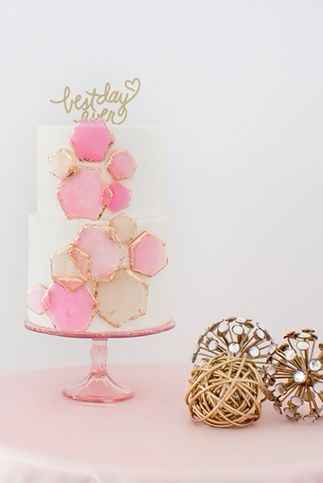 Bolo de casamento moderno 20