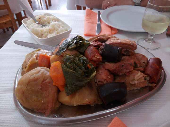 Cozido das Furnas