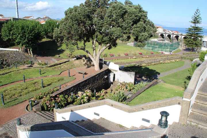 Jardim perto da Câmara