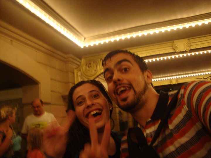 Esta foi a 1º viagem internacional que fizemos. Foi na Disneyland Paris e foi uma aventura, pois, me