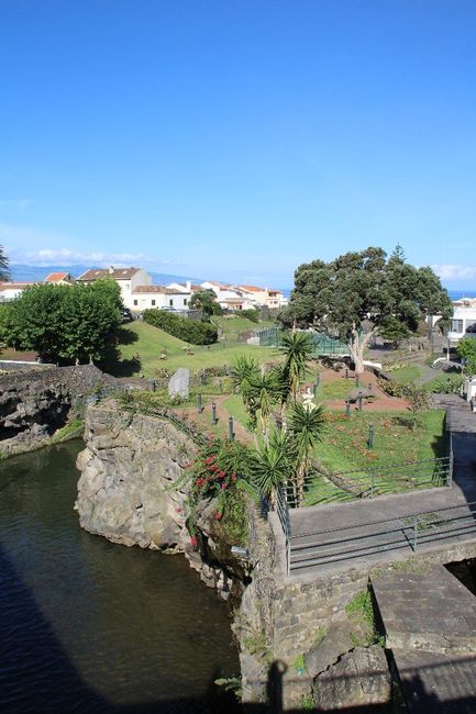 Jardim perto da Câmara