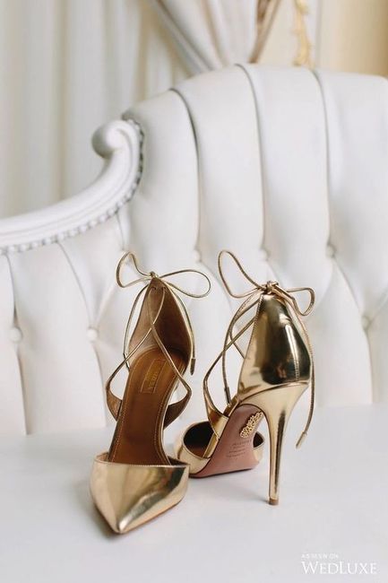 Sapatos de noiva para o mês Dourado 1