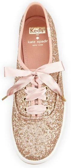 Sapatos de noiva para o mês Dourado 12