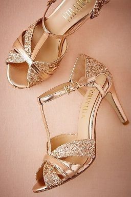 Sapatos de noiva para o mês Dourado 4