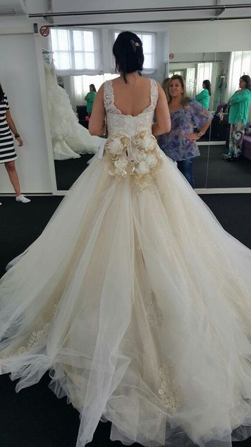 A busca do vestido!!! tou quase decidida!! lool - 2