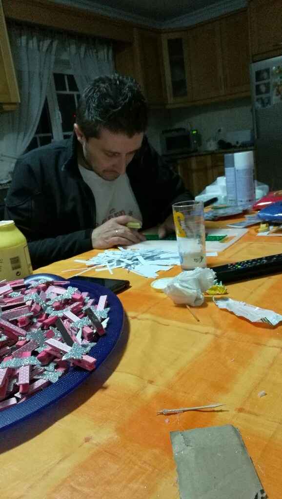 Os teus pais estão a ajudar a organizar o casamento? - 1