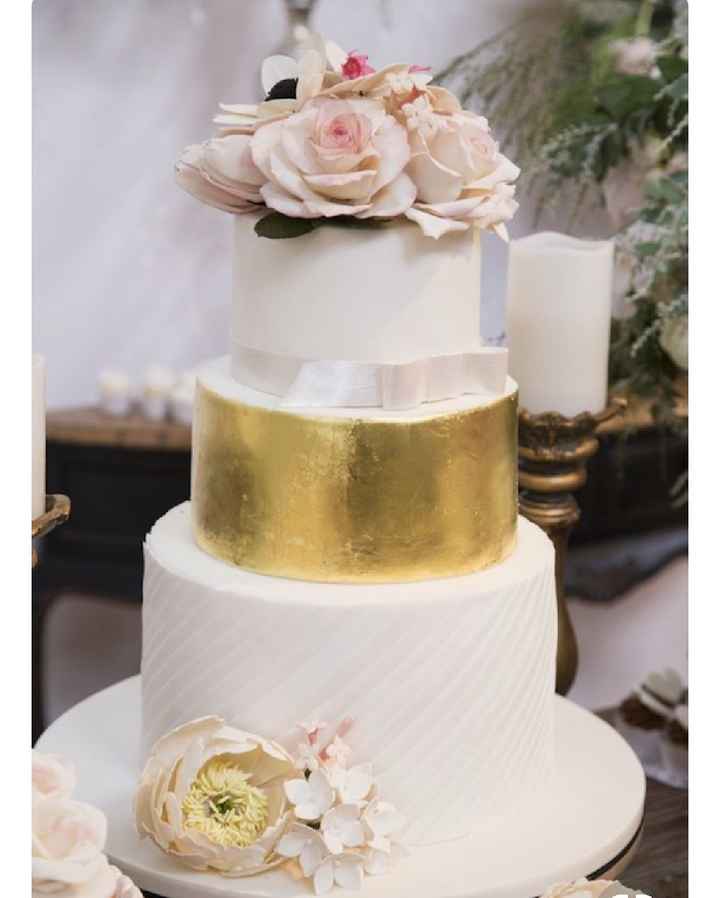 Branco, dourado e Rosa - o Bolo - 1
