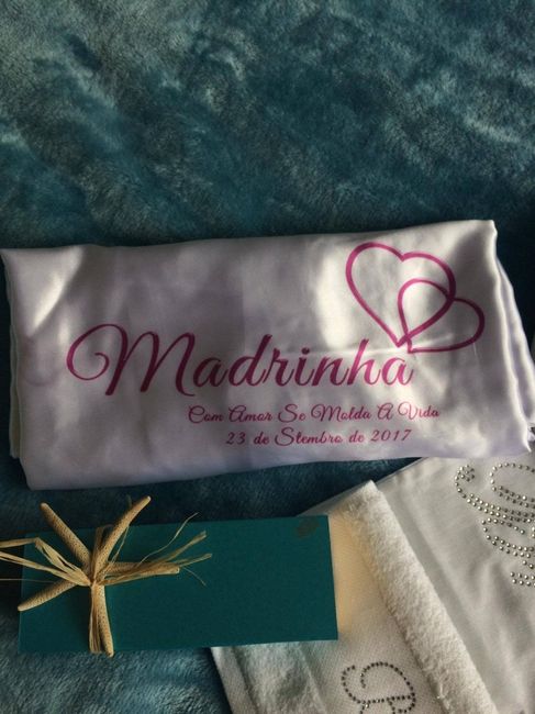 Um pouco do robe personalizado da Madrinha