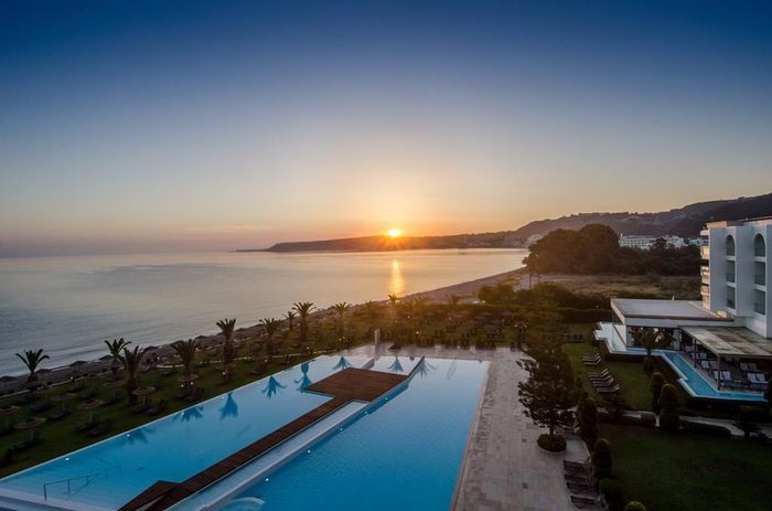 A vista do nosso futuro hotel