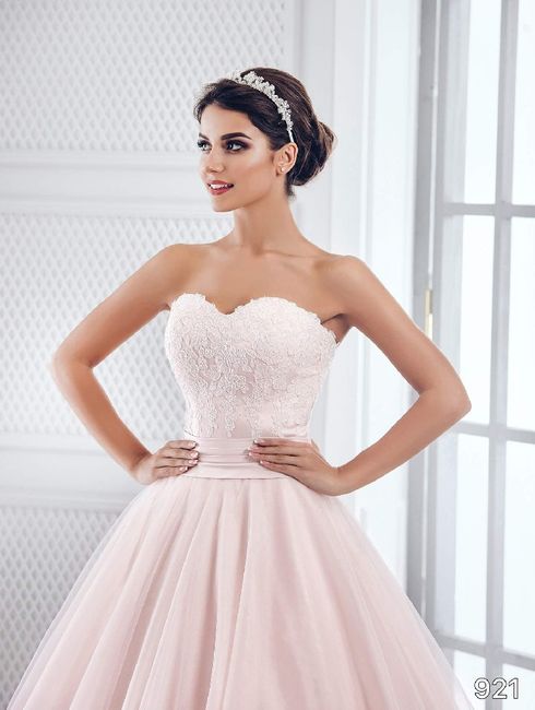 Vestido cor-de-rosa - 1