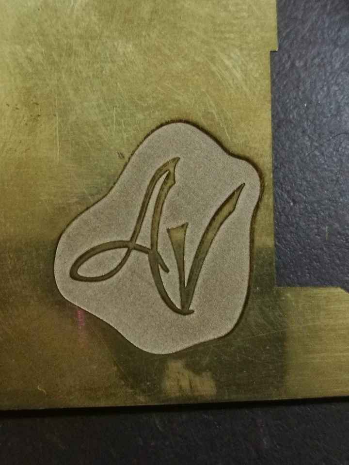 Pra colocar com o lacre :)