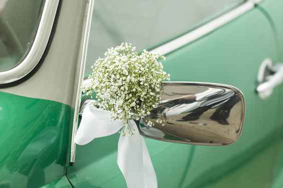 4 ideias de como decorar o carro dos noivos! 🌺 - 1