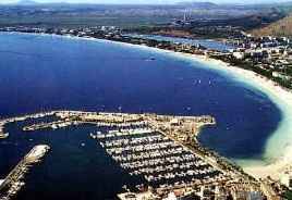 Praia na Bahia de Alcudia