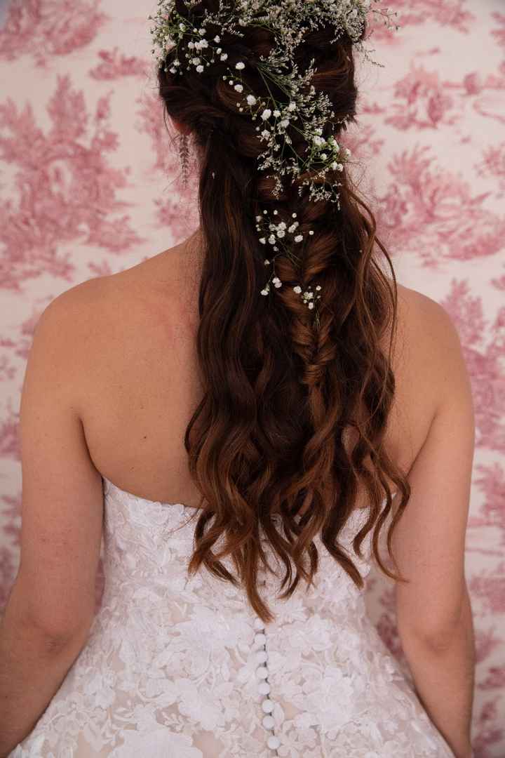 Bride's hair style 