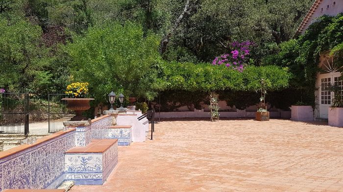 Jardim de entrada da sala de refeição