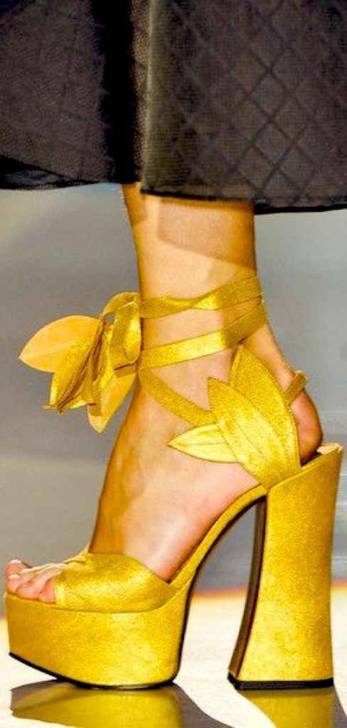 Sapatinhos para um look com amarelo 🤗🤗 - 6