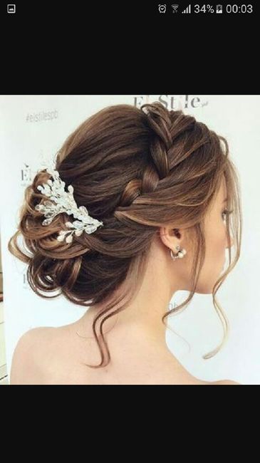  Penteado semi solto com tranças ajuda. - 1