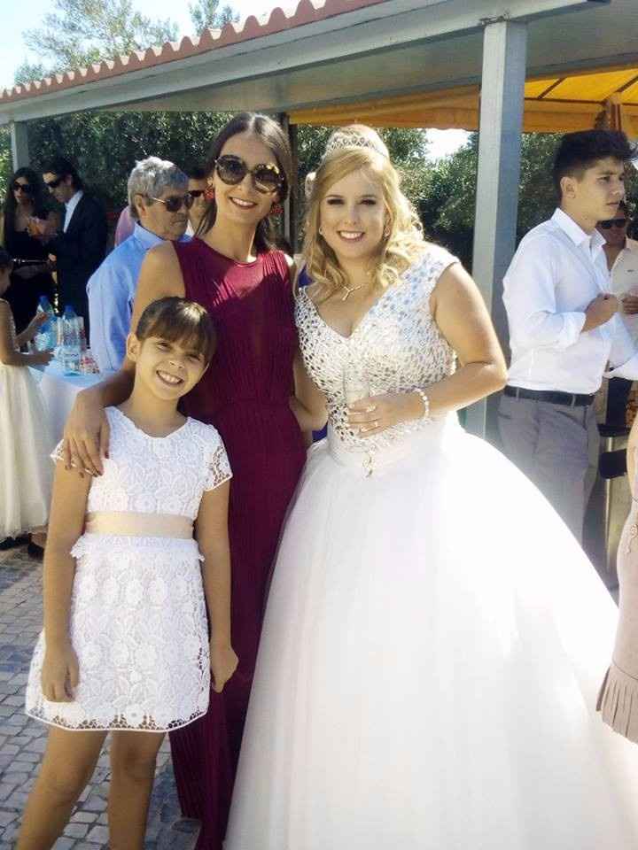 Noiva e amigas convidadas