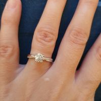 Bora partilhar o nosso anel de noivado? 💍😍 - 1