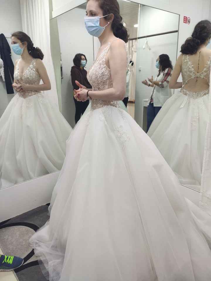 Aquele em que continuo a busca pelo vestido - 1