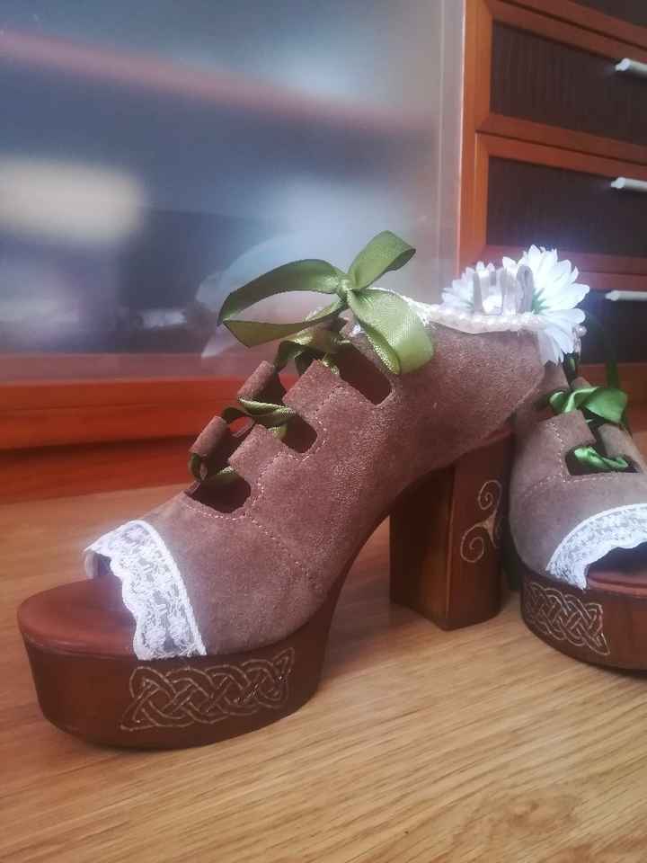 Os sapatos... Agora acho que finalmente terminados 😅😅😅 - 3