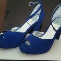 Partilha uma foto dos teus sapatos ... - 1