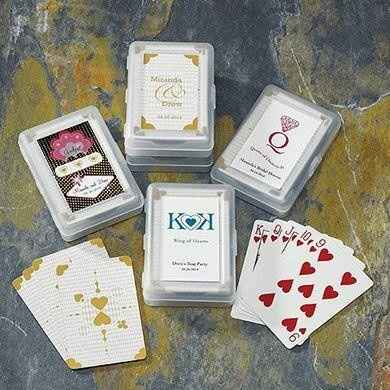 Baralhos de cartas personalizados! Dá sempre jeito ter um em casa!!