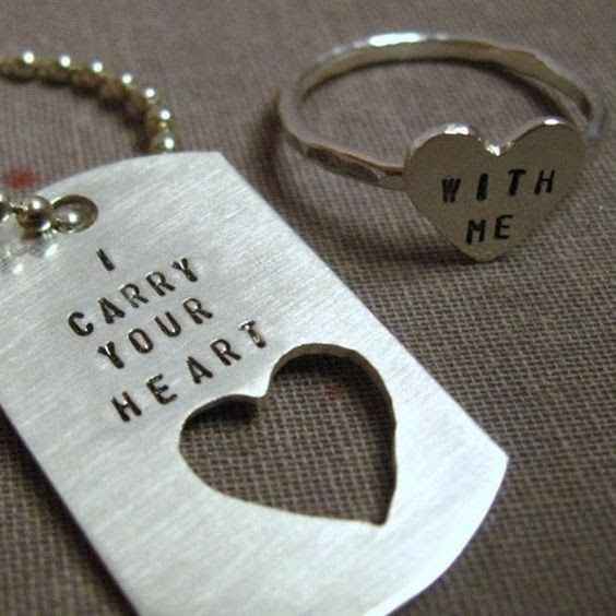 Fio prenda noivo com anel para mim... ou pulseira...
