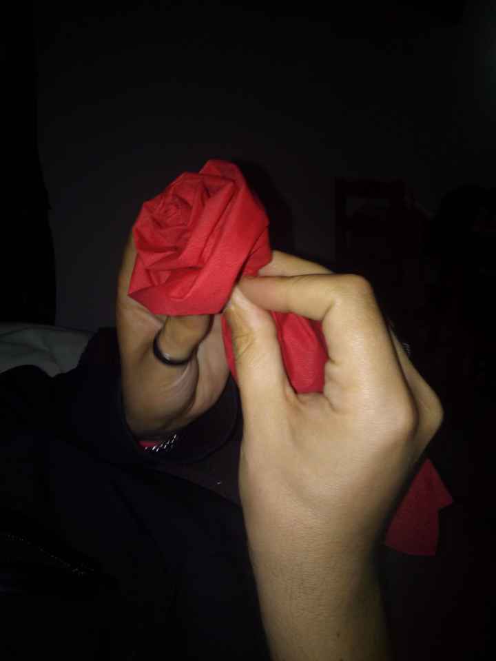 Ele a fazer deitado no sofá mesmo "á lorde"!!! ahahahah