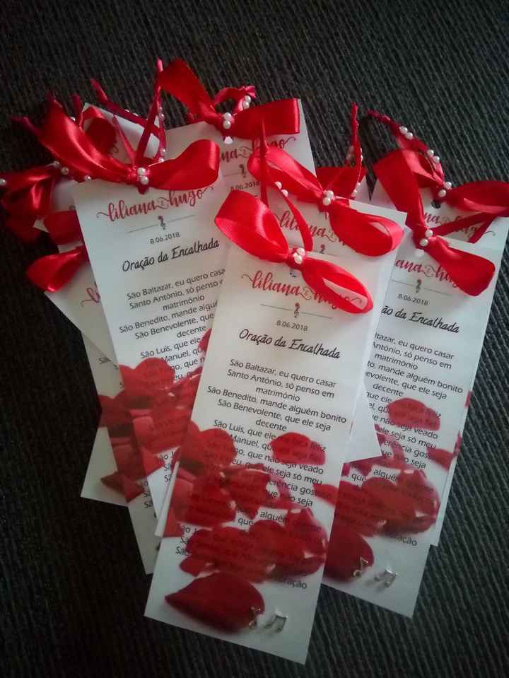 Terminadas e com os brincos notas musicais em baixo! 