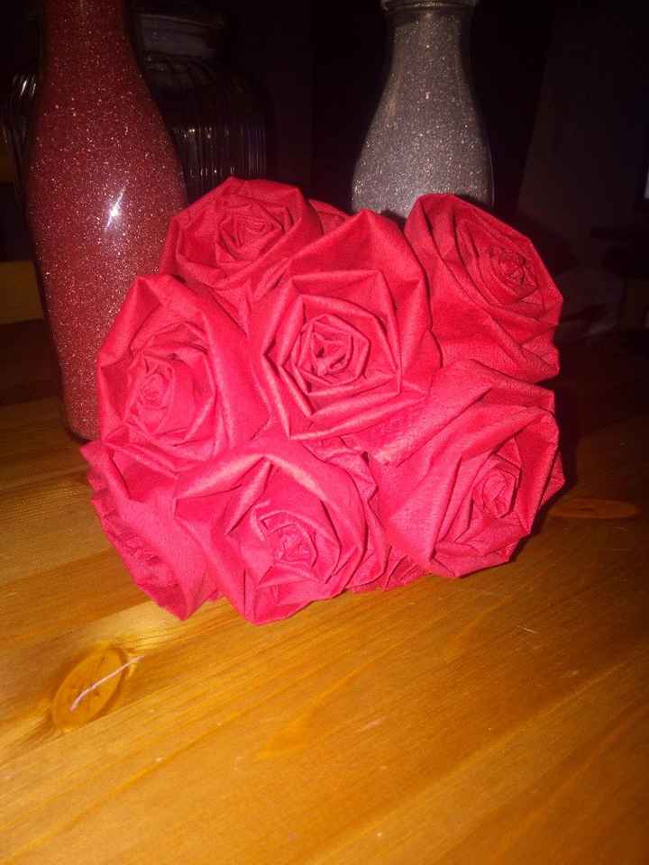Bouquet Solteiras, rosas origami - Experiências noturnas - - 2