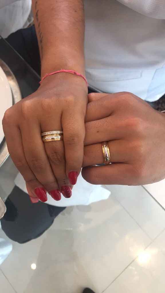 Alianças com relevo 💍 - 1