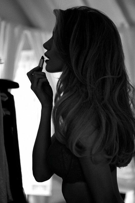 Feminina