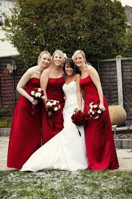 Red womans Brides maids! eheheh