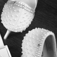 Os sapatos: Brancos ou vermelhos? - 1