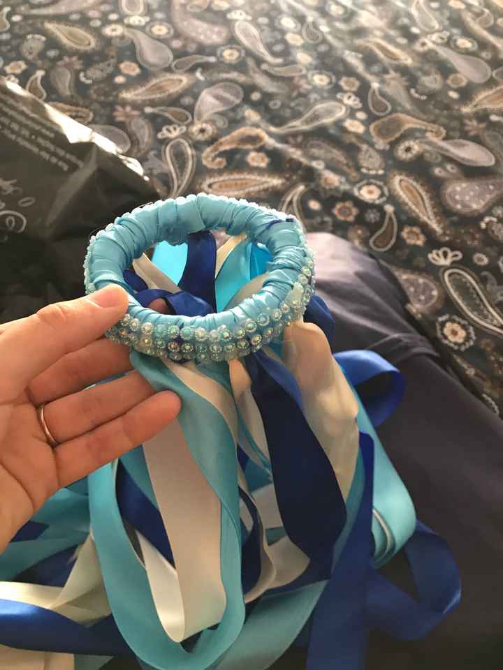 Jogo das fitas para o bouquet e cabides check - 1