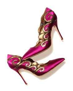 Sapato Rosa Fucsia e Dourado