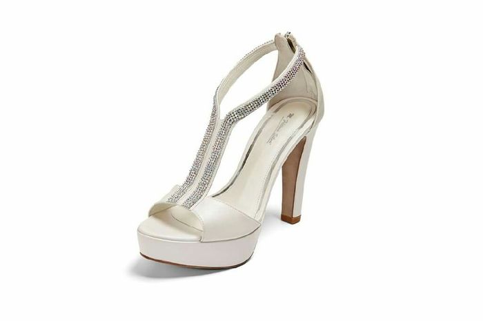 Operação Cinderela: mostrem os vossos verdadeiros sapatos - 1