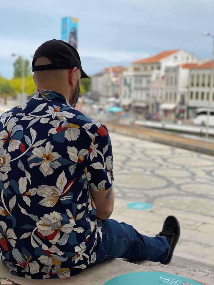 Um noivo pouco tradicional - Ajuda Camisa! - 1