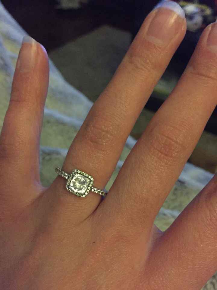  Oficialmente noiva 😍 - 1