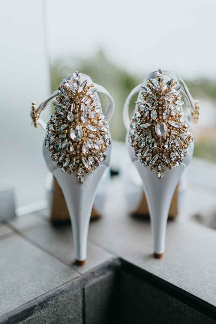 Queres os teus sapatos de noiva no nosso Pinterest? Entra aqui! 👠❤️ - 1